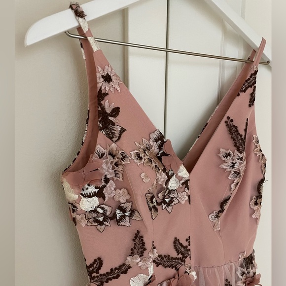 Dress The Population Women's Nellie Floral Embroidered Fit & Flare Dress Mauve - Picture 6 of 16